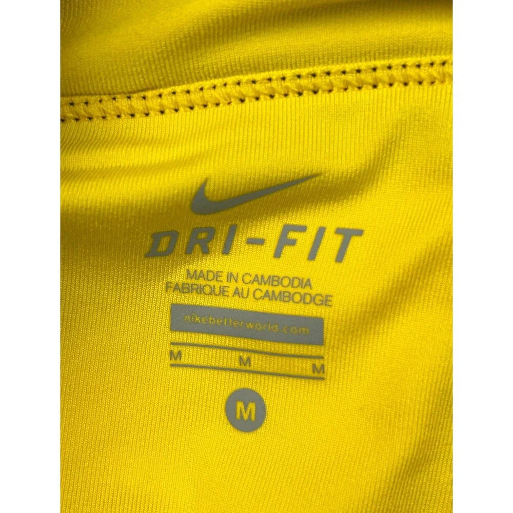 Nike Women’s LiveStrong Athletic Black Skort Medium